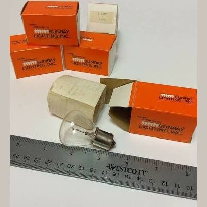 2.33V 270MA B-31/2 BASE Lamp