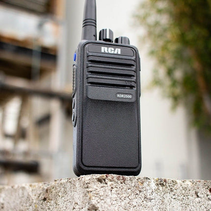 Analog/Digital UHF Radio Package